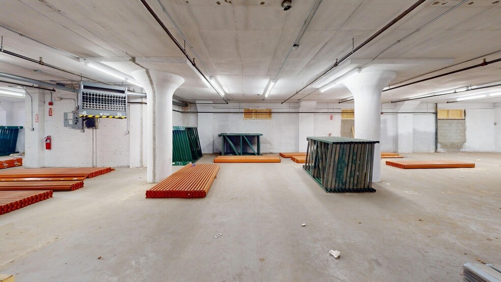 More Photos Of 120-134 Hampden St, Boston Warehouse For Sale