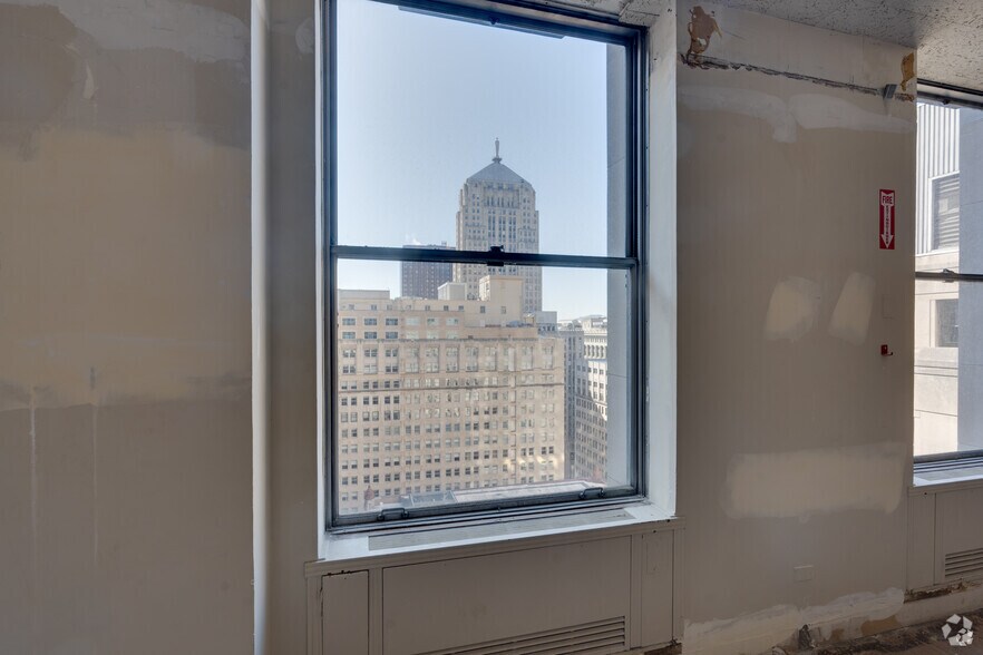 Photo of 24th Floor Ste 2435