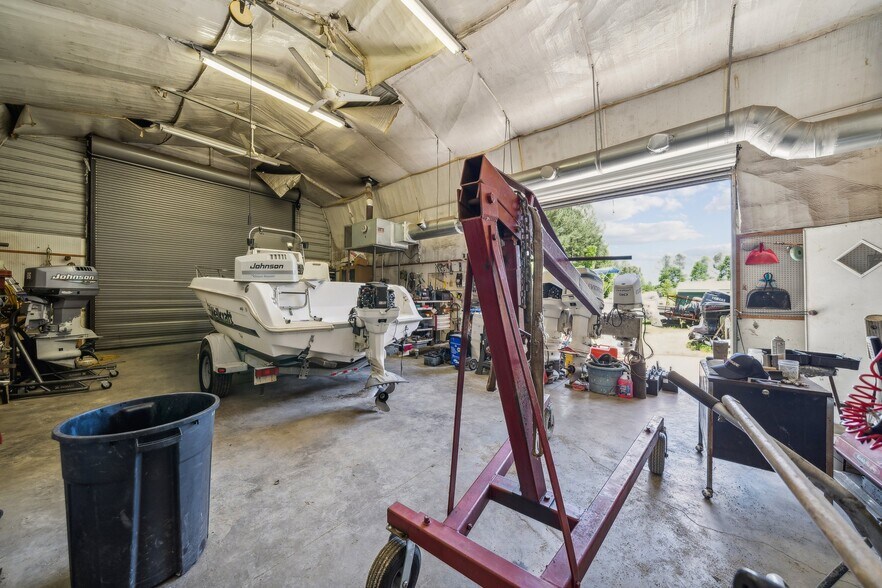 More Photos Of 1856 Buckley Hall Rd, Cobbs Creek Warehouse For Sale