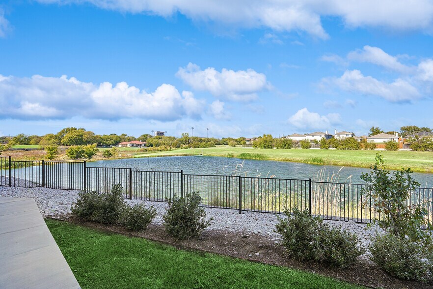 More Photos Of 1395 E Eldorado Pky, Little Elm Storefront Retail Office For Sale