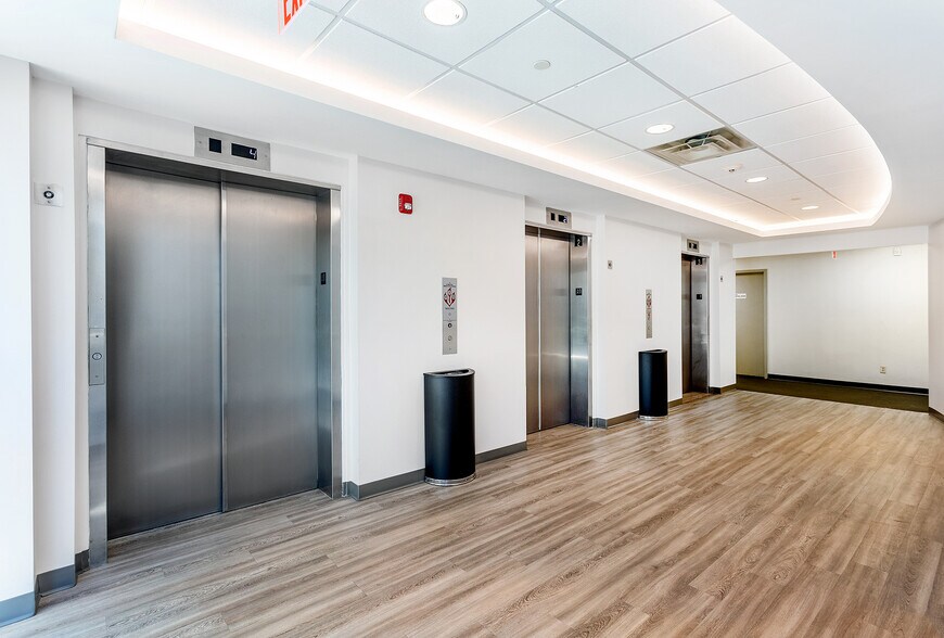 More Photos Of 3500 E Fletcher Ave, Tampa Medical For Lease