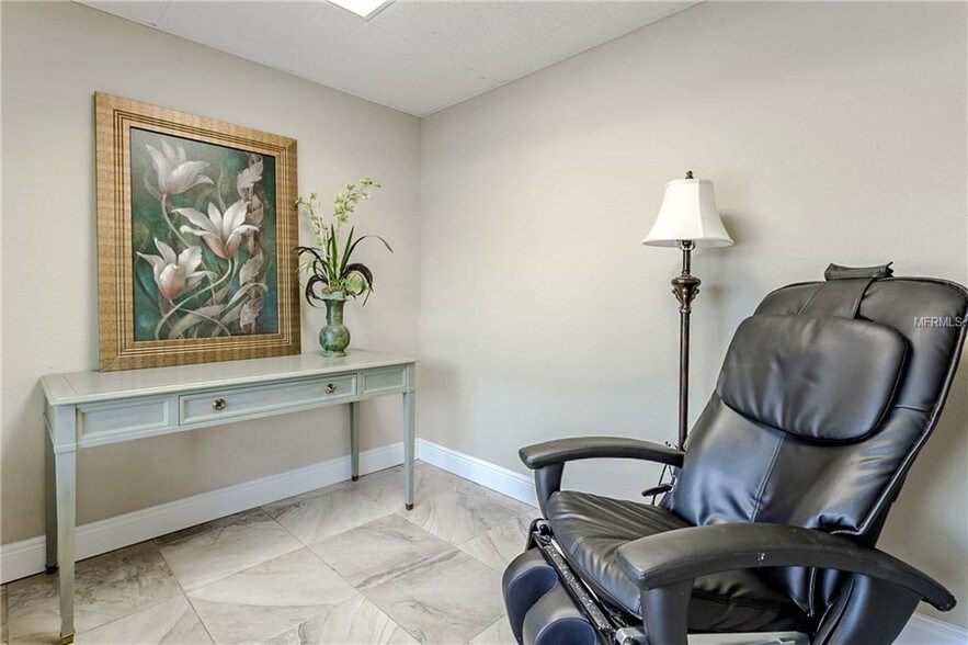 More Photos Of 925 W State Road 434, Winter Springs Office For Sale