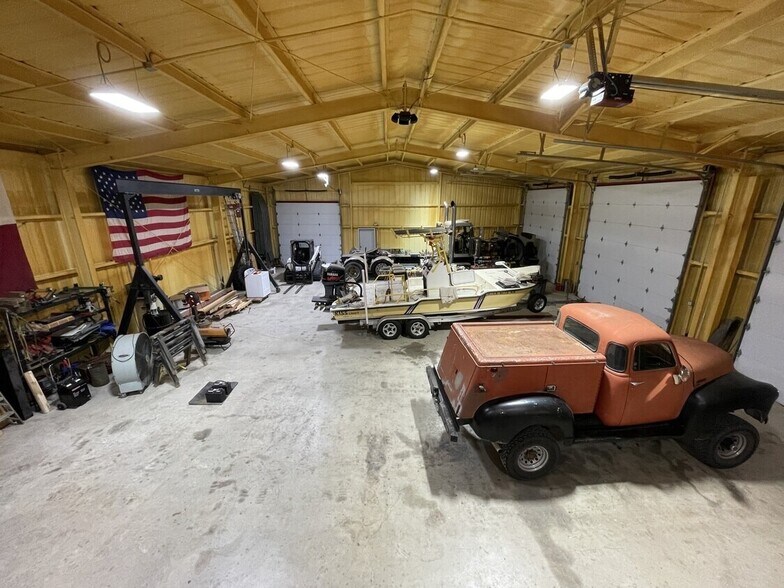 More Photos Of 1800 FM 775, Seguin Warehouse For Sale