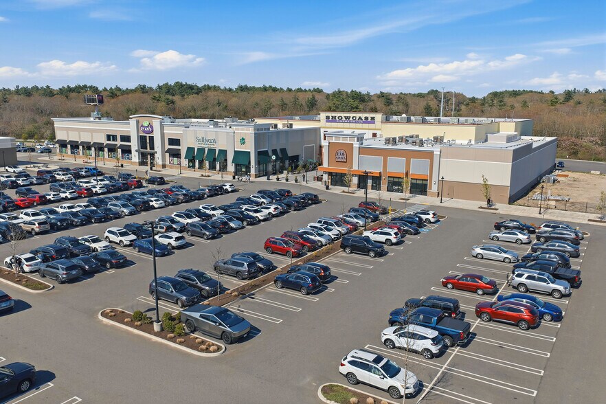 More Photos Of 1775 Washington St, Hanover Unknown For Lease