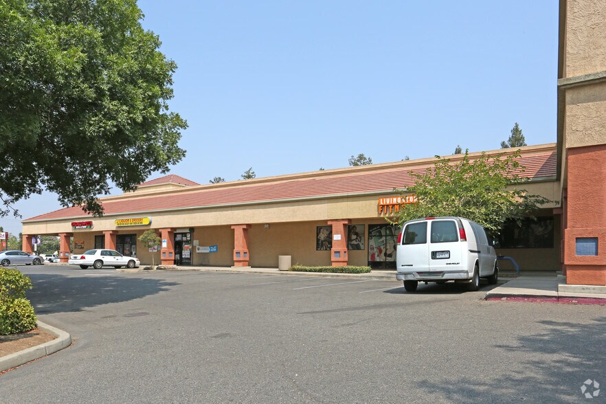 More Photos Of 1471 B St, Livingston Freestanding For Lease