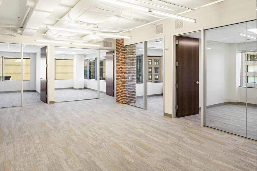 More Photos Of 1560 Wilson Blvd, Arlington Office For Lease