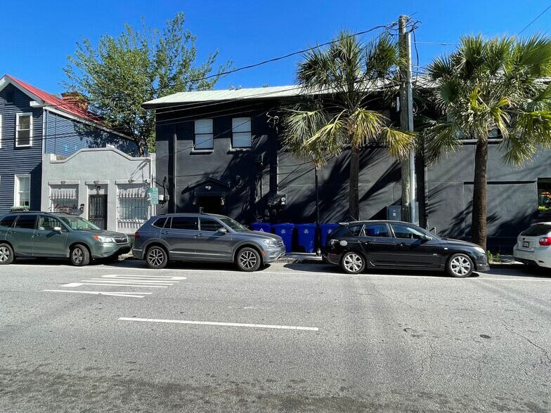 More Photos Of 148 1/2 Cannon St, Charleston Storefront Retail Office For Sale