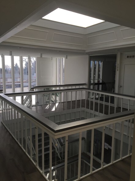 More Photos Of 1901 Kipling St, Lakewood Office For Sale