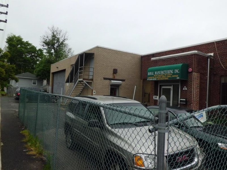 More Photos Of 24 Sheridan Ave, Clifton Warehouse For Sale