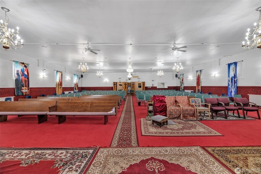 More Photos Of 12327 15th Ave NE, Seattle Religious Facility For Sale