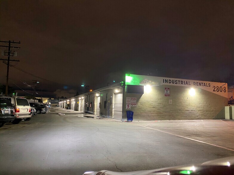 More Photos Of 2808 W 5th St, Santa Ana Warehouse For Lease
