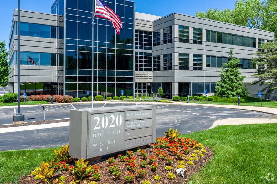 More Photos Of 2020 W 89th St, Leawood Office For Lease