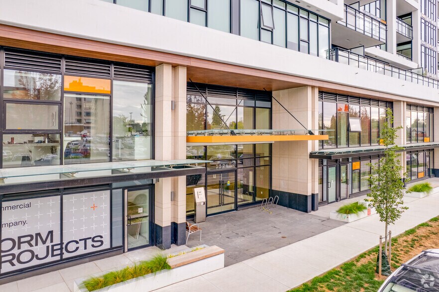 More Photos Of 1526 Finlay St, White Rock Apartments For Sale