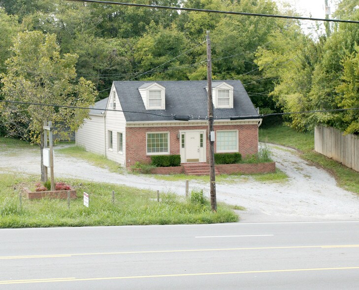 More Photos Of 606 N Main St, Goodlettsville Medical For Lease