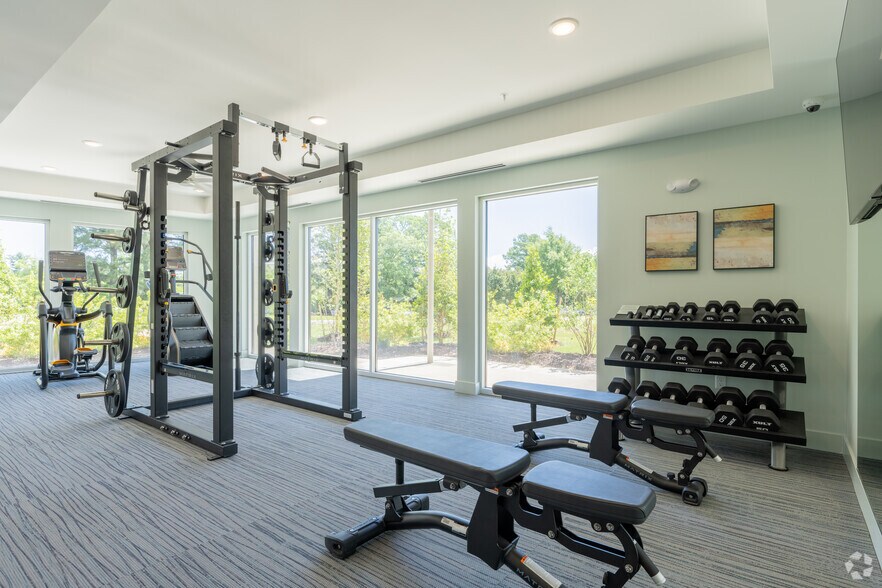 More Photos Of 10945 Nuckols Rd, Glen Allen Apartments For Sale