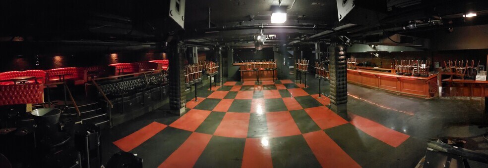 More Photos Of 100 Fishermans Wharf, Redondo Beach Bar For Lease