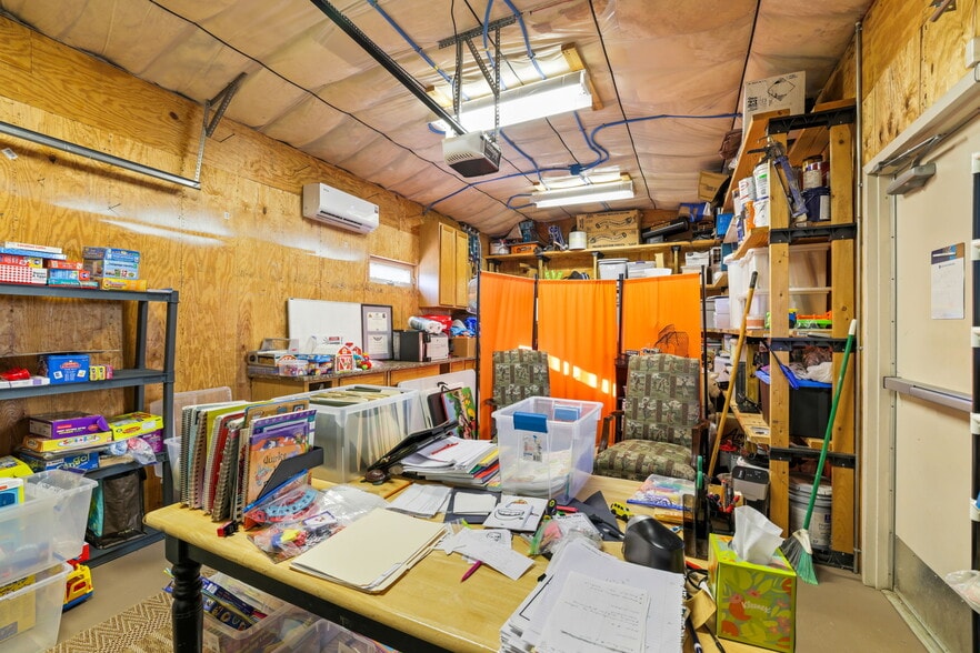 More Photos Of 310 Terrell Rd, Franklin Office For Sale