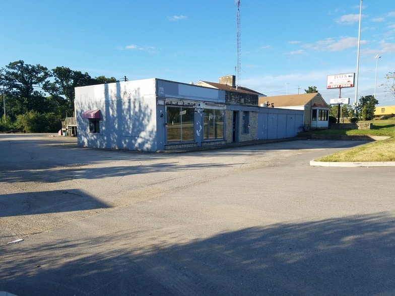 More Photos Of 23819 W Eames St, Channahon Restaurant For Sale