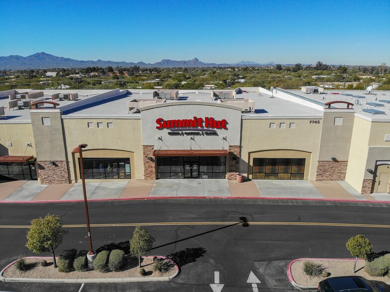 More Photos Of 7621-7755 N Oracle Rd, Oro Valley Unknown For Lease
