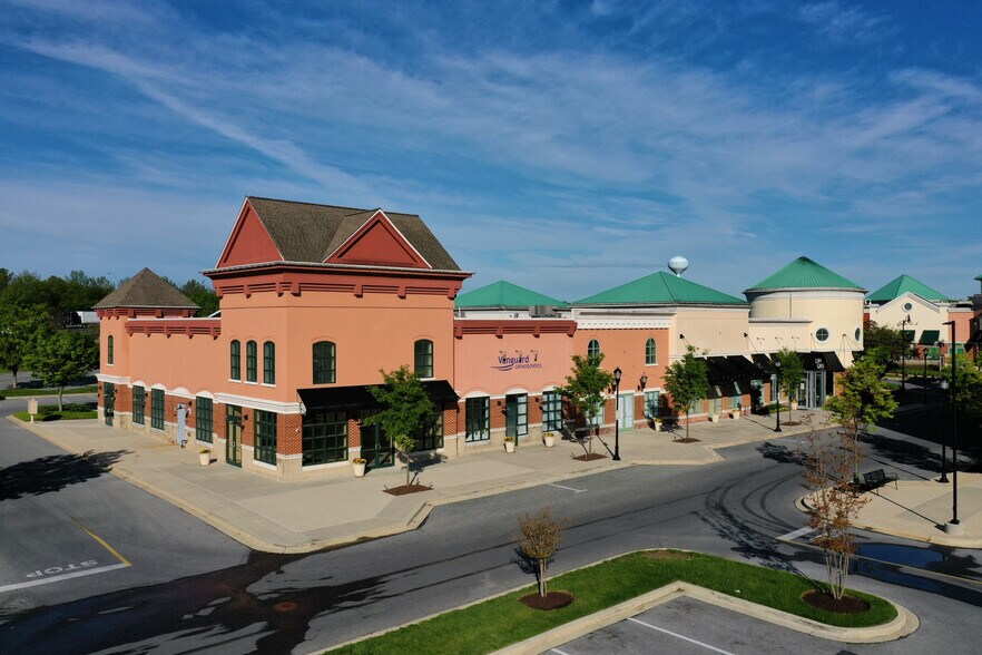 More Photos Of Maple Lawn Blvd, Fulton Unknown For Lease