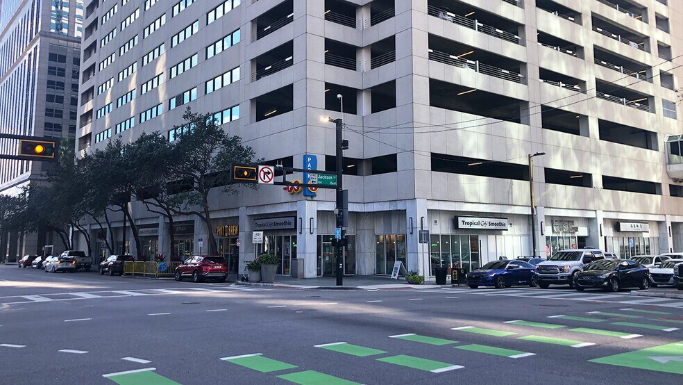 More Photos Of 101 E Kennedy Blvd, Tampa Office Residential For Lease