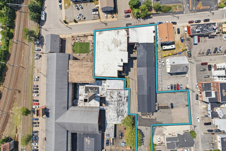 More Photos Of 59 Foundry St, Central Falls Manufacturing For Sale