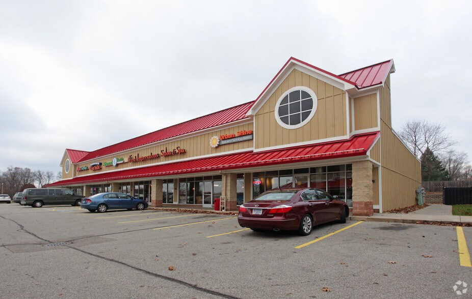 More Photos Of 7910 Oakland Dr, Portage Unknown For Lease
