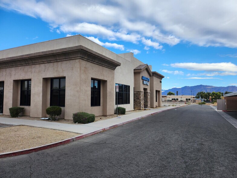 More Photos Of 4250 Simmons St, North Las Vegas Medical For Sale