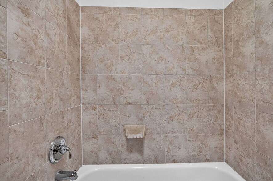 More Photos Of 1271-1275 Meigs Pl NE, Washington Apartments For Sale