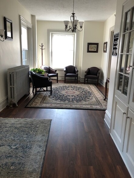 More Photos Of 15 Market Sq, Manheim Office Residential For Sale