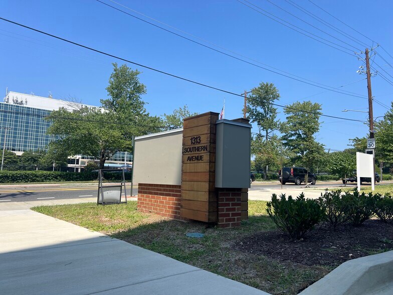 More Photos Of 4550 Wheeler Hills Rd, Oxon Hill Apartments For Lease