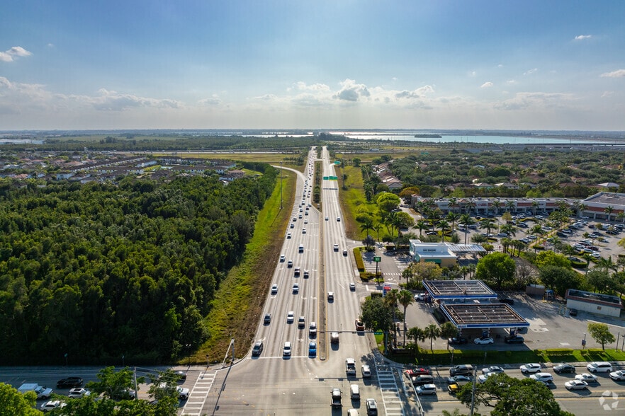 More Photos Of Miami Gardens Dr & NW 87th Ave, Miami Gardens Freestanding For Lease