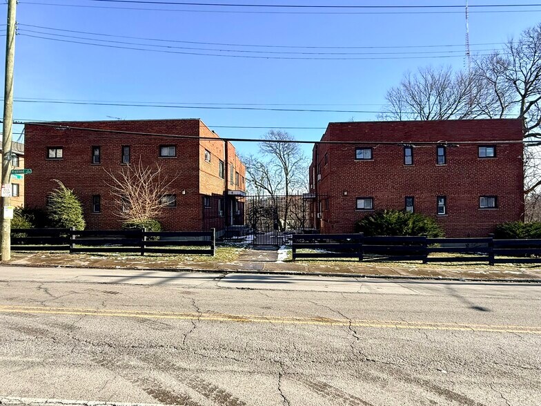 Primary Photo Of 2512-2516 Highland Ave, Cincinnati Apartments For Sale