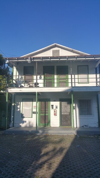 More Photos Of 119 Grand Ave, Miami Office For Sale