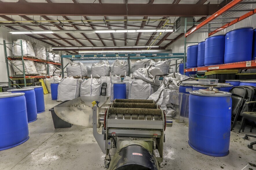 More Photos Of 15 Container Dr, Terryville Manufacturing For Sale