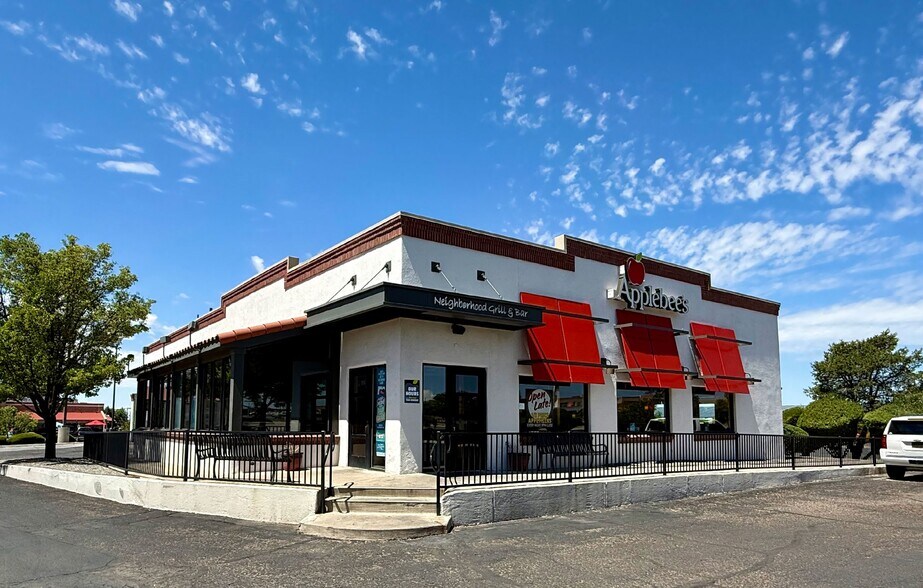 Primary Photo Of 4246 Cerrillos Rd, Santa Fe Restaurant For Sale