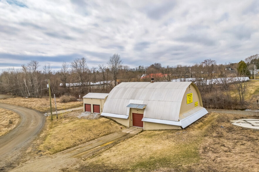 More Photos Of 60 Mill St, Corinna Self Storage For Sale