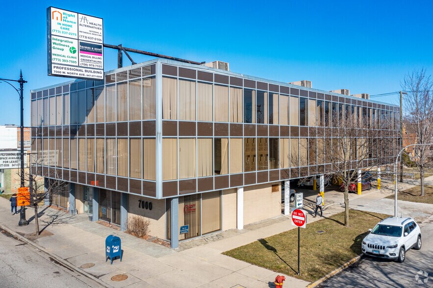 More Photos Of 7000 W North Ave, Chicago Medical For Sale