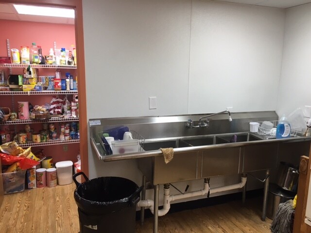 More Photos Of 700-706 E Chestnut St, Louisville Medical For Sale