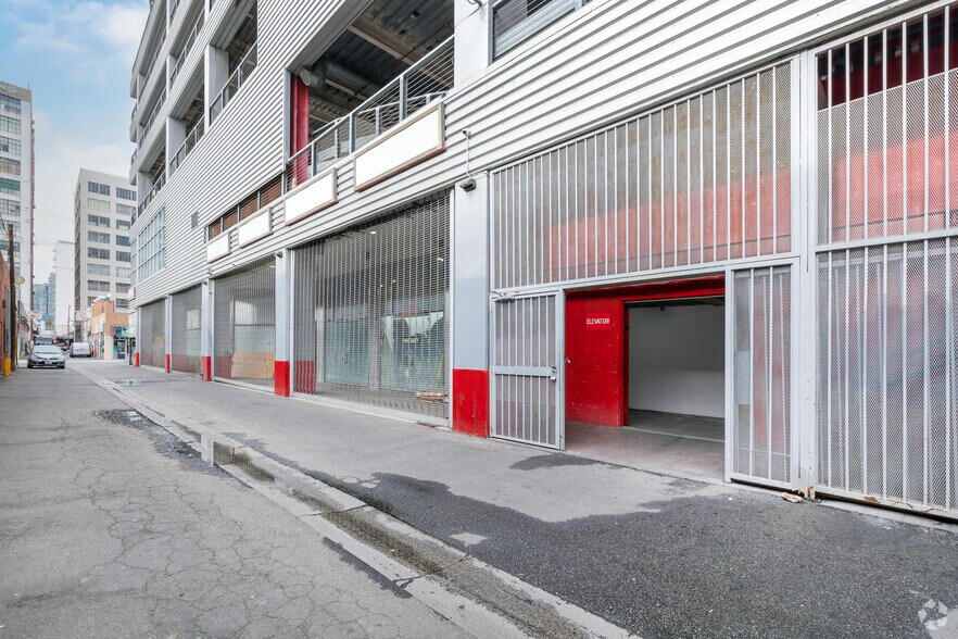 More Photos Of 1200 S Wall St, Los Angeles Loft Creative Space For Lease