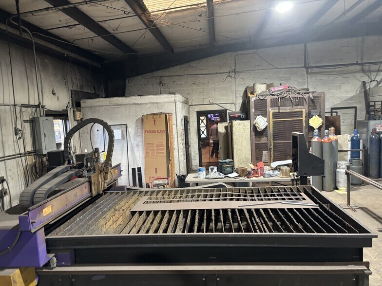 More Photos Of 1175 Big Orange Rd, Cordova Warehouse For Sale