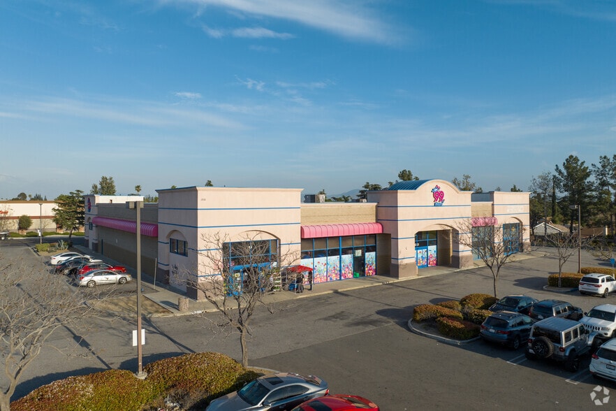 More Photos Of 1321 W Foothill Blvd, Rialto Freestanding For Sale