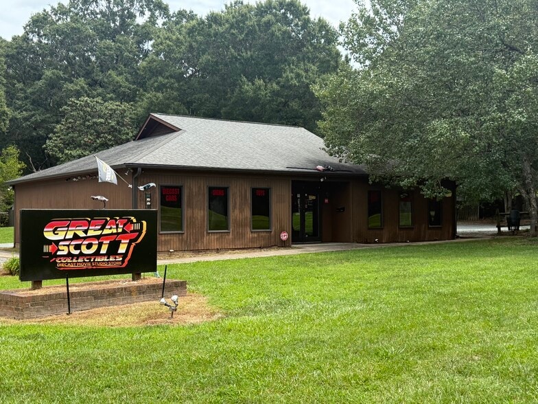 More Photos Of 5601 Old Monroe Rd, Indian Trail Flex For Lease