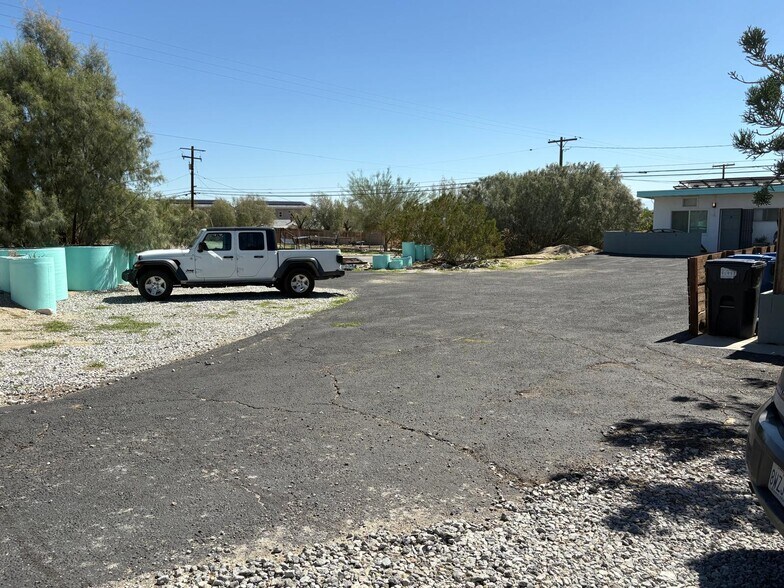 More Photos Of 66229 8th St, Desert Hot Springs Apartments For Sale