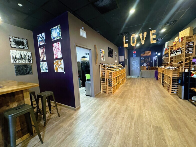 More Photos Of 2222 Ocoee Apopka Rd, Ocoee General Retail For Lease