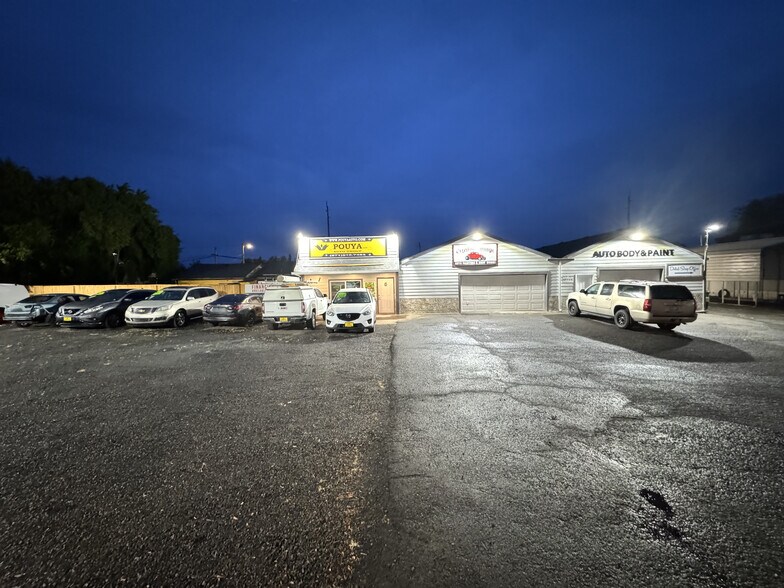More Photos Of 4315 Pacific Ave, Forest Grove Auto Dealership For Lease