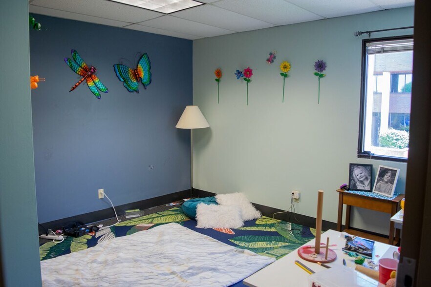More Photos Of 111 N Main St, Janesville Medical For Lease