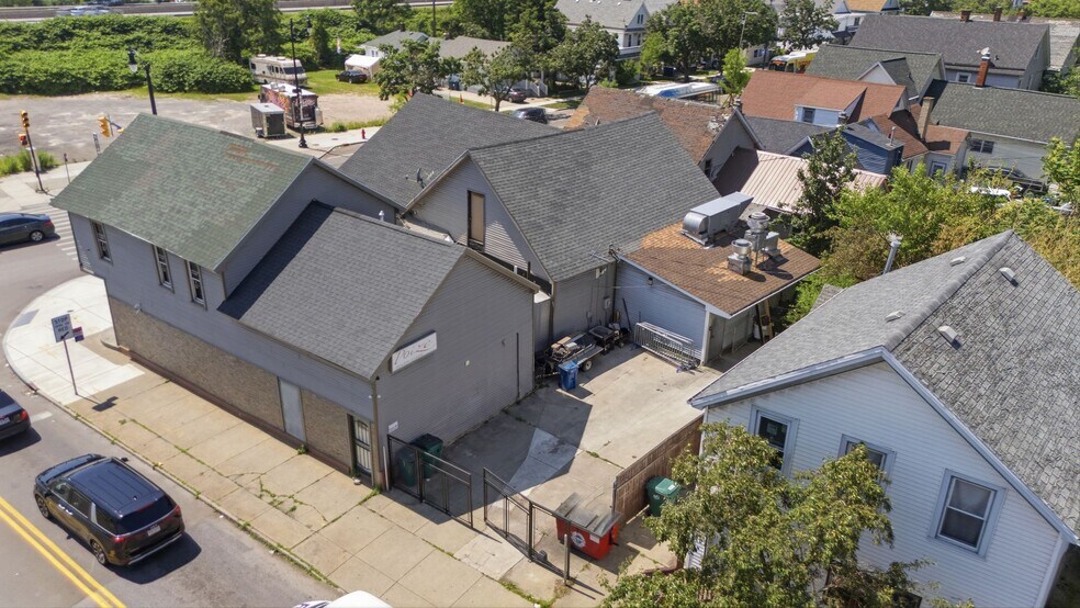 More Photos Of 2081 Niagara St, Buffalo Restaurant For Sale