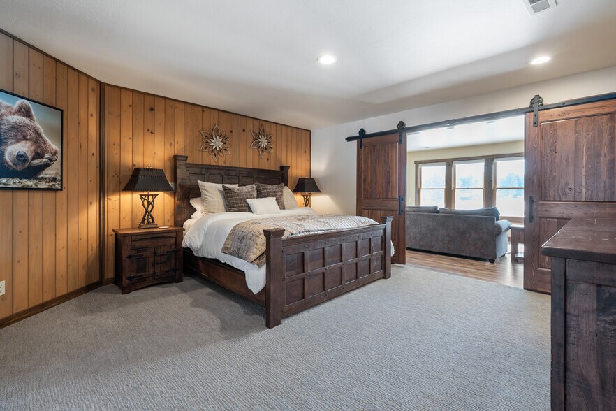 More Photos Of 1845 Hodgson Rd, Whitefish Hotel For Sale