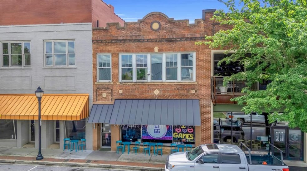 Primary Photo Of 225 Maxwell Ave, Greenwood Office For Sale